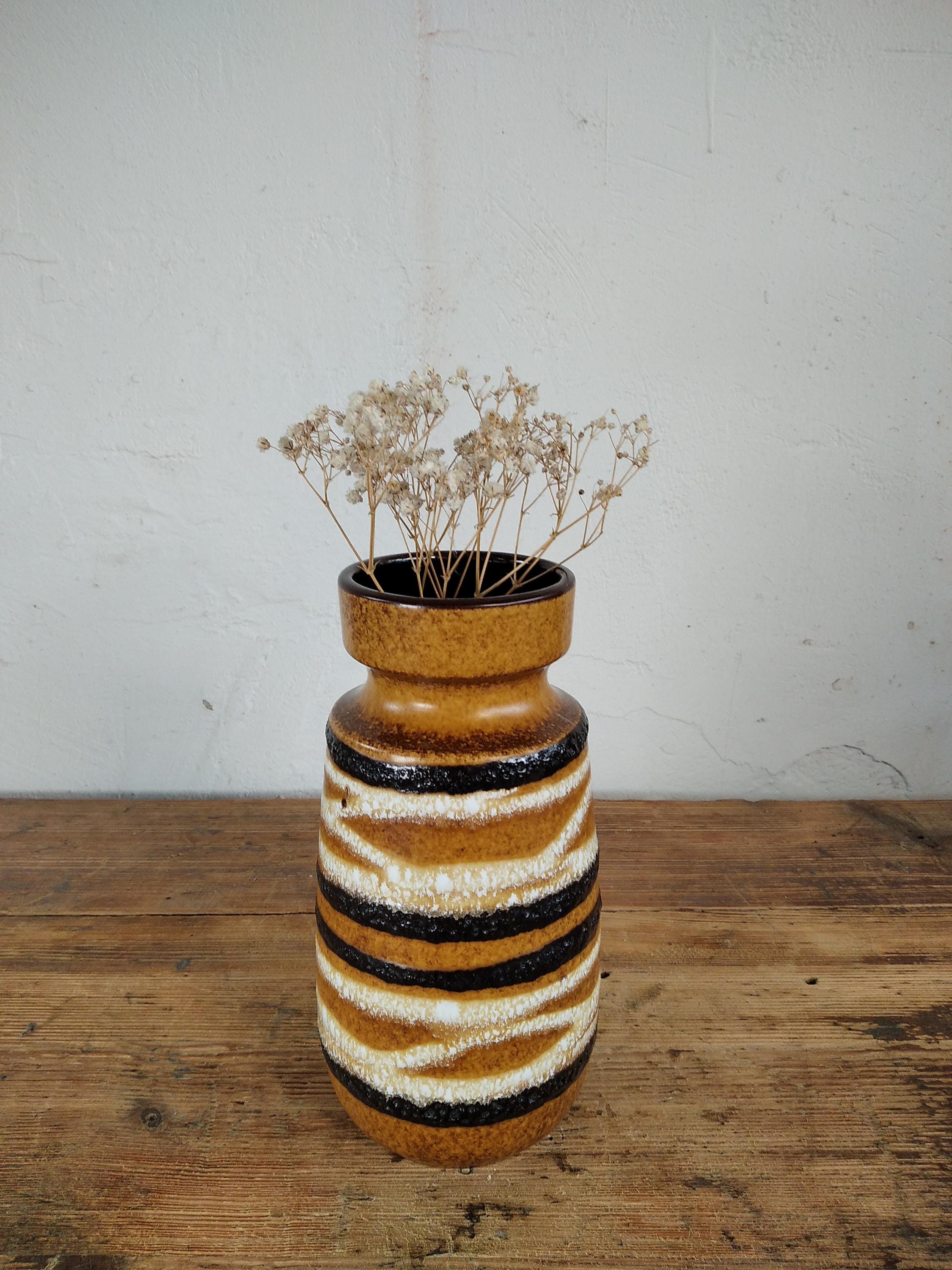 ヴィンテージ西ドイツの花瓶 – Braune Fat Lava Keramik mit