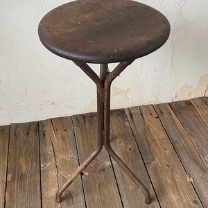 Vintage Holzhocker Pflanzen stander Fabrik Industrie Werkstatt Hocker