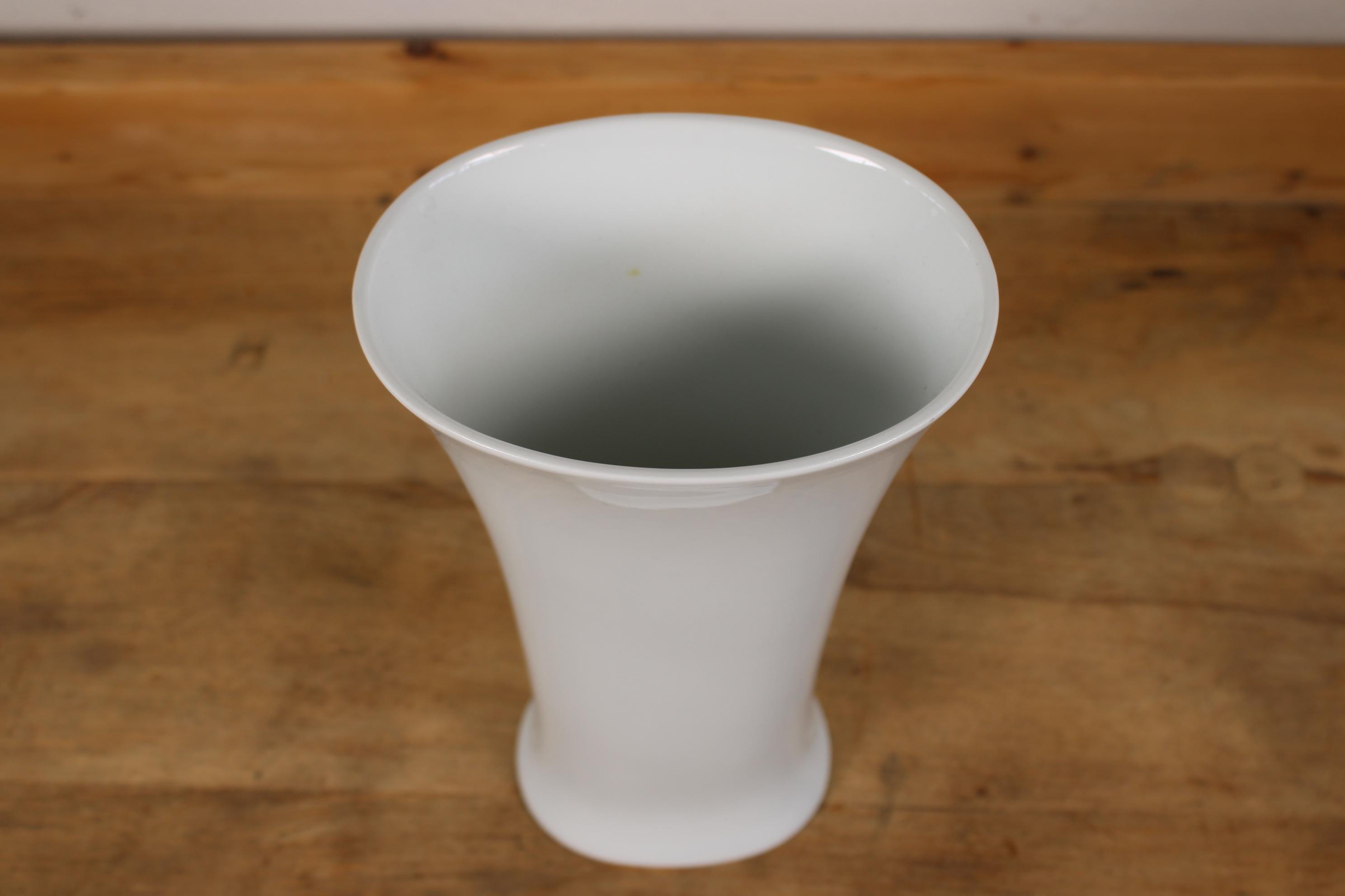 Vintage Kaiser Porzellan Vase weiß – H 26 × B 15 cm, W. Germany