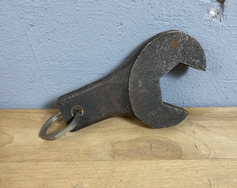 Schlüsselanhänger Werkzeug Zange Geschenk für Handwerker oder Bauarbeiter aus vintage maulschlüssel
