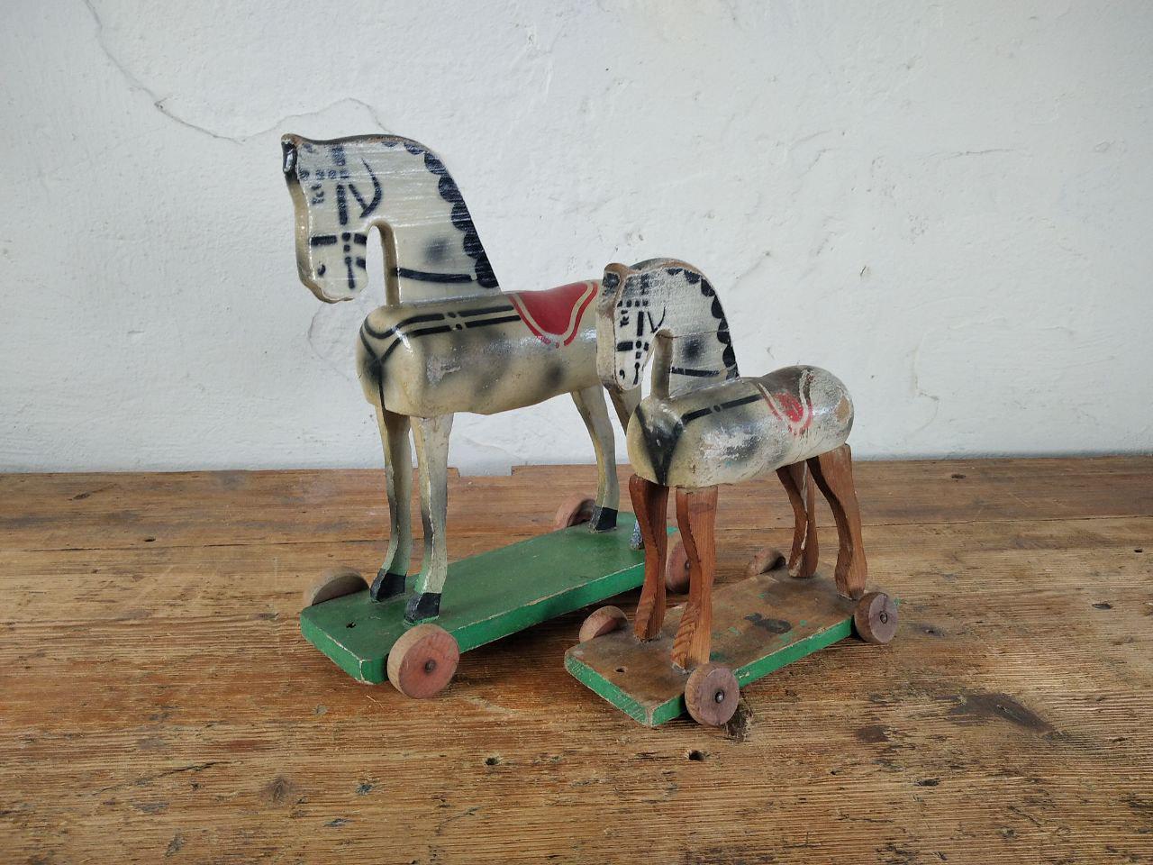 Holzpferd - Etsy 日本