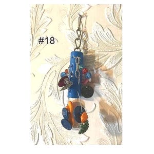 Finch small bird, Bird Toy,The Button Activity Toy  Parakeet Toy,Parakeet, Parrotlet, Love Bird,