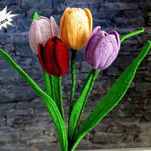 Tulipes longues tiges au crochet pour bouquets de mariée