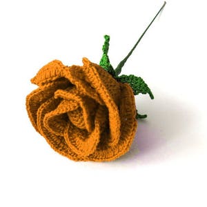 Crochet rose pattern valentine half open long stem rose image 5