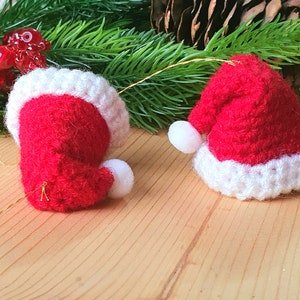 Crochet pattern pdf mini Santa hat Christmas tree ornament stocking stuffer Christmas garland, wreath, holiday table setting,