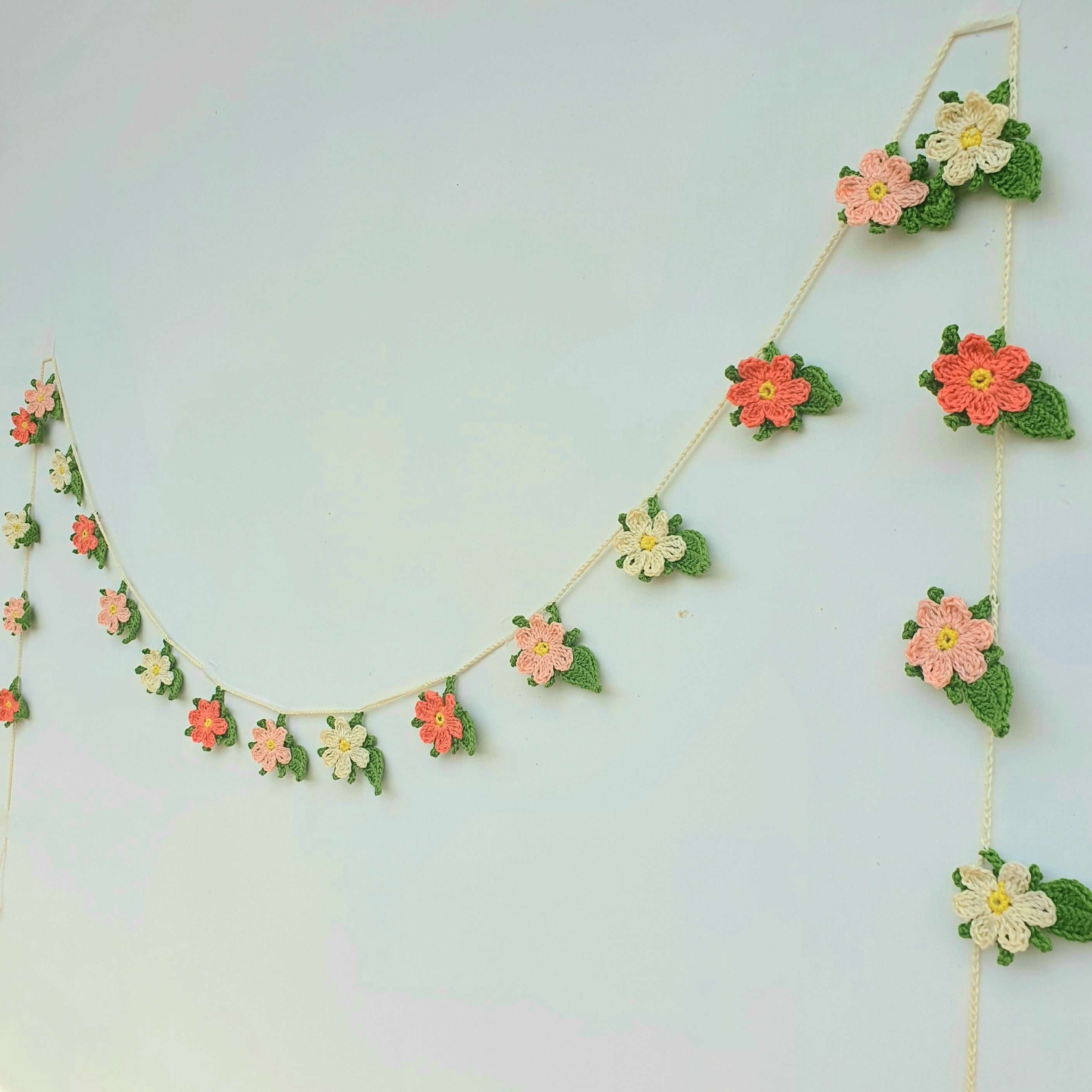 Crochet spring flower garland pattern easter party Etsy España