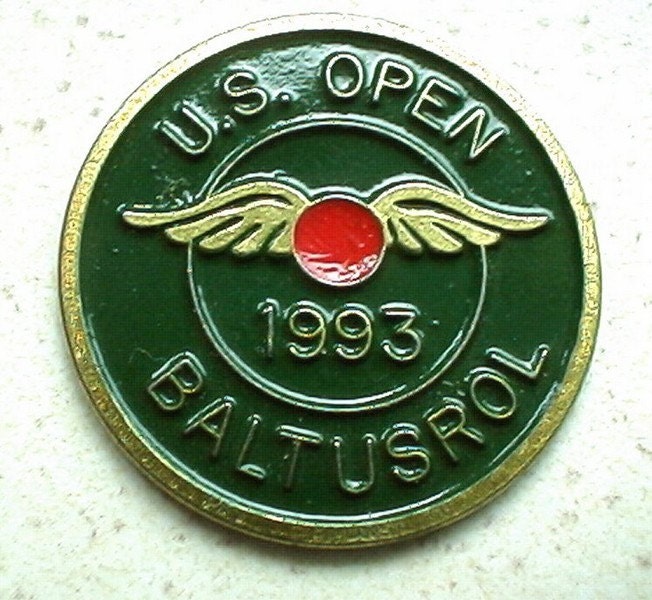 Titleist - 1993年全米オープンゴルフ大会(Baltusrol)記念ボールとジョッキー 1993 U S Open Film: Janzen Stands Tall at Baltustrol - YouTube