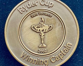 Hervorragende Qualität - ein fabelhaft seltener 2002 Ryder Cup Captain Medal Golf großer Duo Ball Marker Sam Torrance. Golf Geschenk 24 jährige Geburtstag