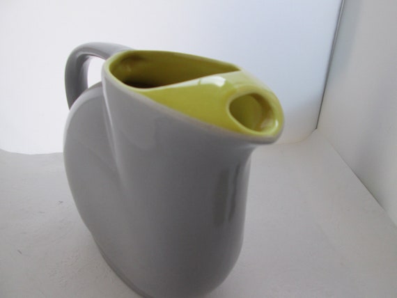 Vtg Hall Gray and Yellow Ceramic Refrigerator Pitcher General Electric  Refrigerator Water Pitcher Fridge Purchase Pitcher Yellow and Gray 