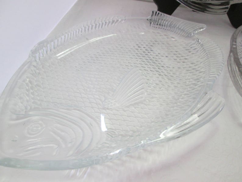 SALE Fish Shaped Clear Glass Ovenproof Dish Baking Dish Fish Dish Clear Glass Baking Tray Fish Plate Ovenproof fish platter glass plate