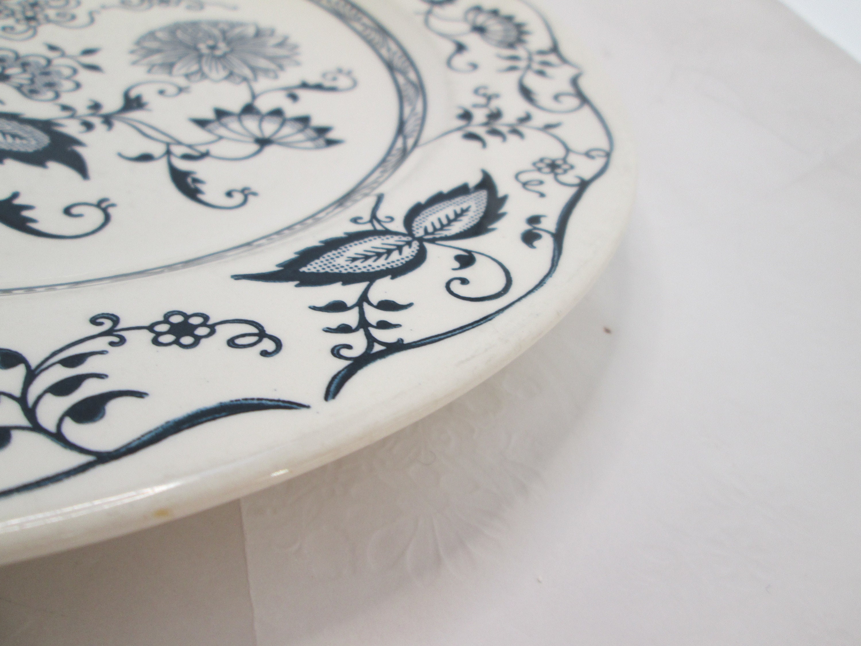 Decorative Plates And Trays For Stylish Serving | At Home