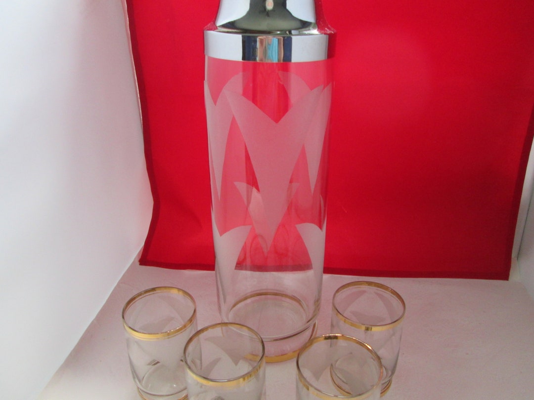 REDUCED Vintage Set of Cocktail Mixer W Matching Glasses MCM Bar Set