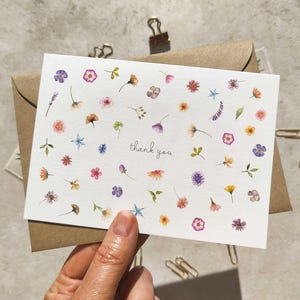 Cartes de remerciement et enveloppes pliées Fleurs sauvages pressées
