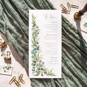 Tarjetas de menú de boda con vegetación de eucalipto para tu gran día