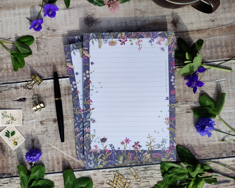 Ditsy Floral A5 notepad, Flower memo pad, patterned notebook, 50 pages, Cute Stationery gift, Stocking Filler, To do list, Floral Design image 1