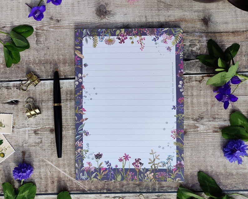 Ditsy Floral A5 notepad, Flower memo pad, patterned notebook, 50 pages, Cute Stationery gift, Stocking Filler, To do list, Floral Design image 6