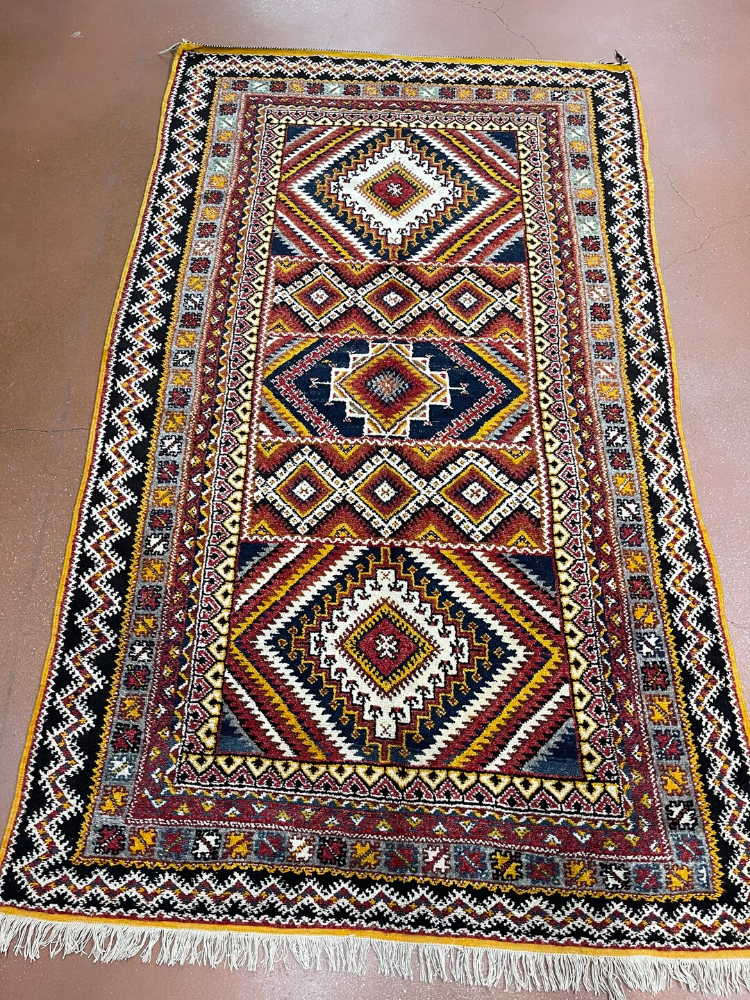 Moroccan Geometric Rug Vintage Moroccan Rug: Geometric Area Rug (5.1x8.10) - Etsy