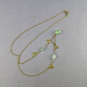 Vintage Glass Beads Necklace with Faceted Green Glass Jewelry Antiques Collectibles image 1