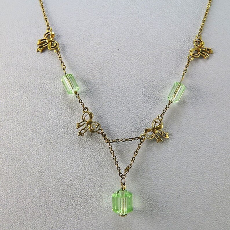 Vintage Glass Beads Necklace with Faceted Green Glass Jewelry Antiques Collectibles image 2