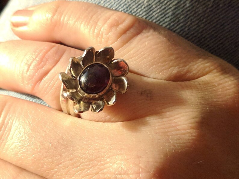 Garnet Flower Silver Adjustable Ring image 1