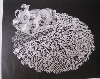 Crochet Pattern - Large Pineapple Doily - 21" - Vintage