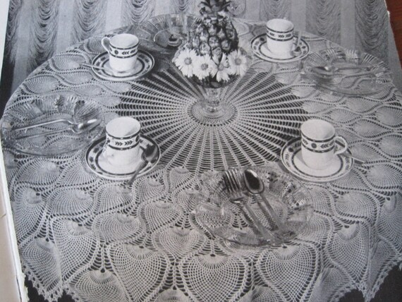 かぎ針編みパターン - パイナップルテーブルクロス - 41インチまたは72