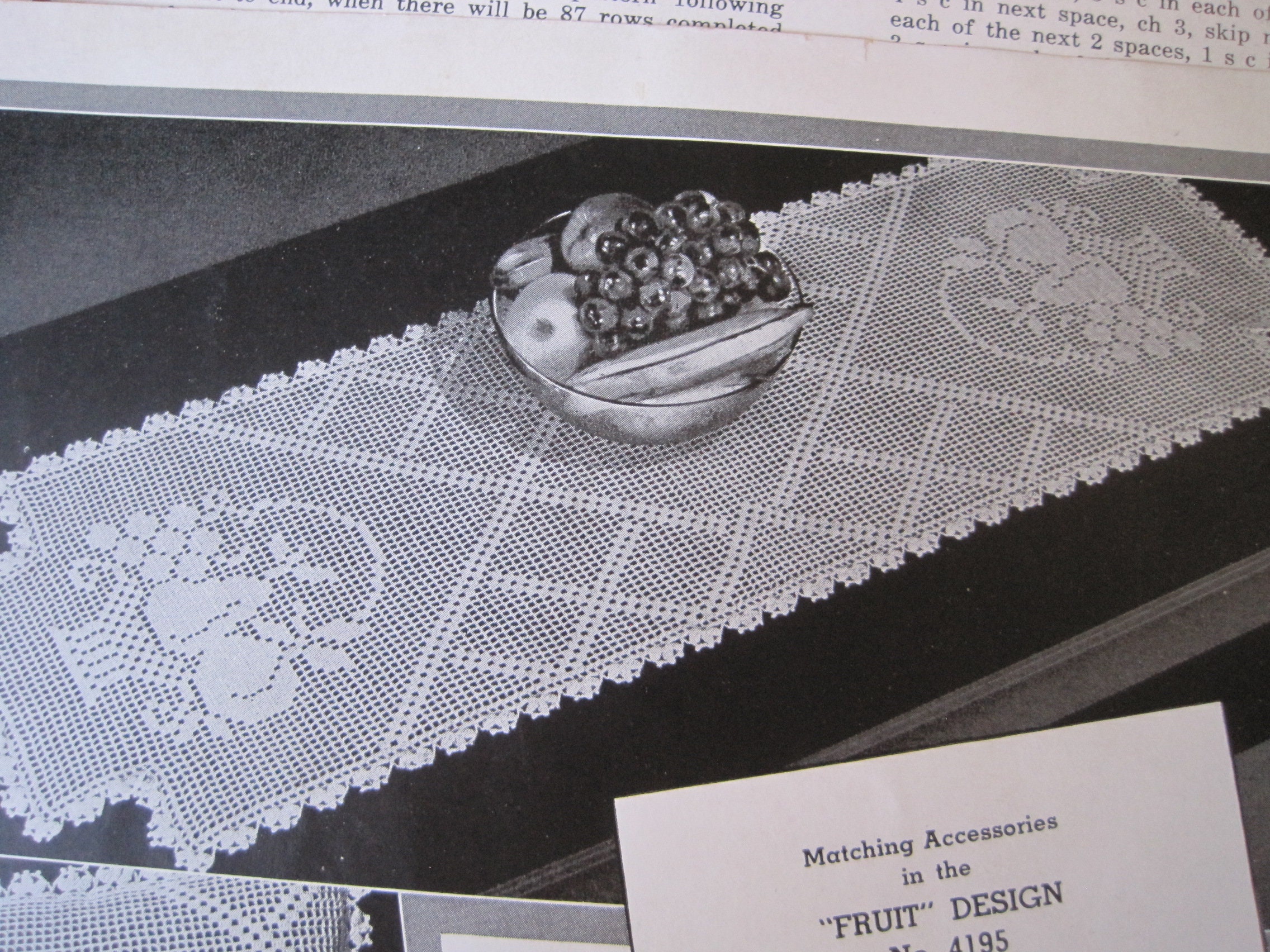 Crochet Pattern Table or Buffet Scarf Decorative Scarf Etsy