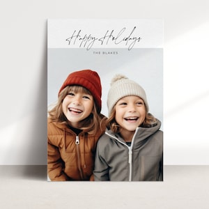 Plantilla de tarjeta de felices fiestas 2023 / Saludo navideño minimalista moderno / Diseño navideño con guión simple / Plantilla Canva editable