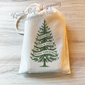 Christmas Tree Favor Bag - Wishing you a very merry Christmas Bag. Cotton Drawstring bags Stocking Stuffers Christmas Favors - personalized