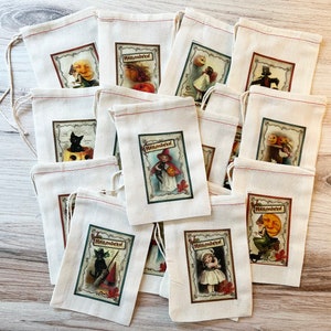 16 Halloween Victorian Vintage Treat Candy Bags -Halloween Party Favors - Halloween Party Bags - Halloween Candy Bags - Retro Halloween