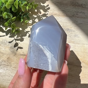 Blauwe Druzy Agaat Kristallen Toren | Grof geodepunt