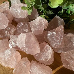 raw rose quartz | gemmy deep pink saturation | 1 inch rough quartz crystal | grid crystals heart chakra pink quartz