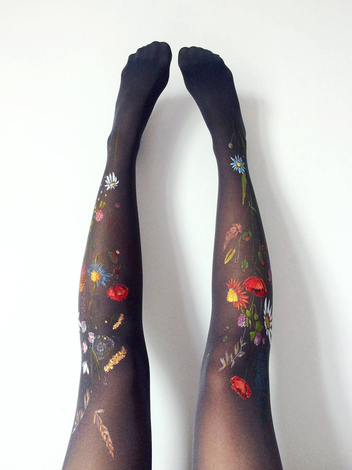 Floral Pattern Opaque Tights for Women. Hand Painted Daisies on Pantyhose. Floral  Tights for Wedding or a Unique Style 