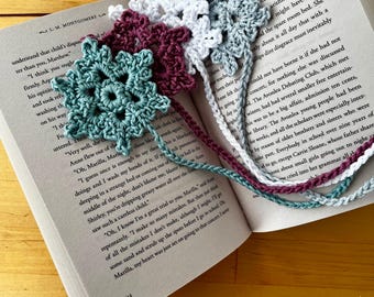 Crochet Snowflake Bookmark | Handmade Wintery Bookmark