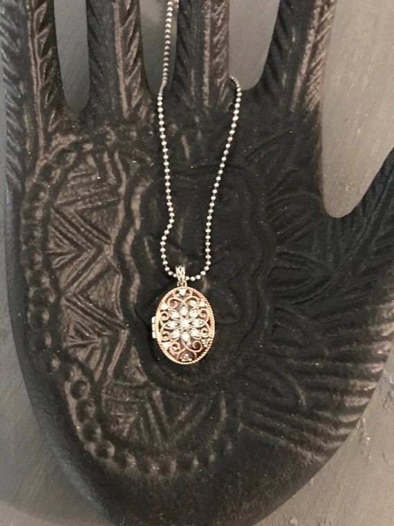 Silver and copper locket | Prime Art & Jewel neck… - image 6