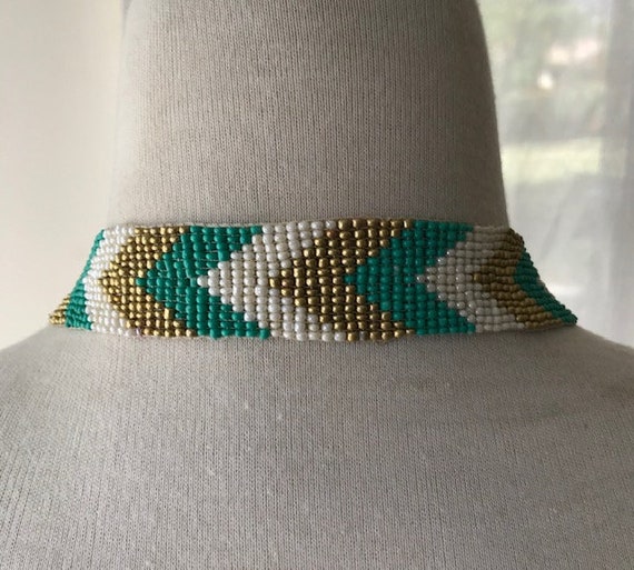 Chevron seed bead Necklace |Green, white and Gold… - image 9