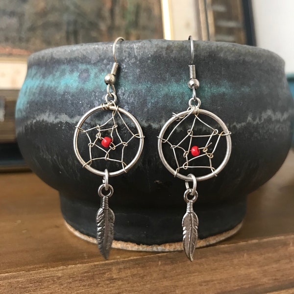 Dream Catcher Earrings | Southwest Design | Vintage Dangles