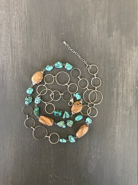 Picture Jasper and turquoise dyed magnesite | Hoop