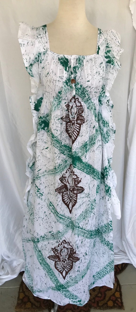 Vintage cotton Hawaiin dress with ruffles | Hand-P