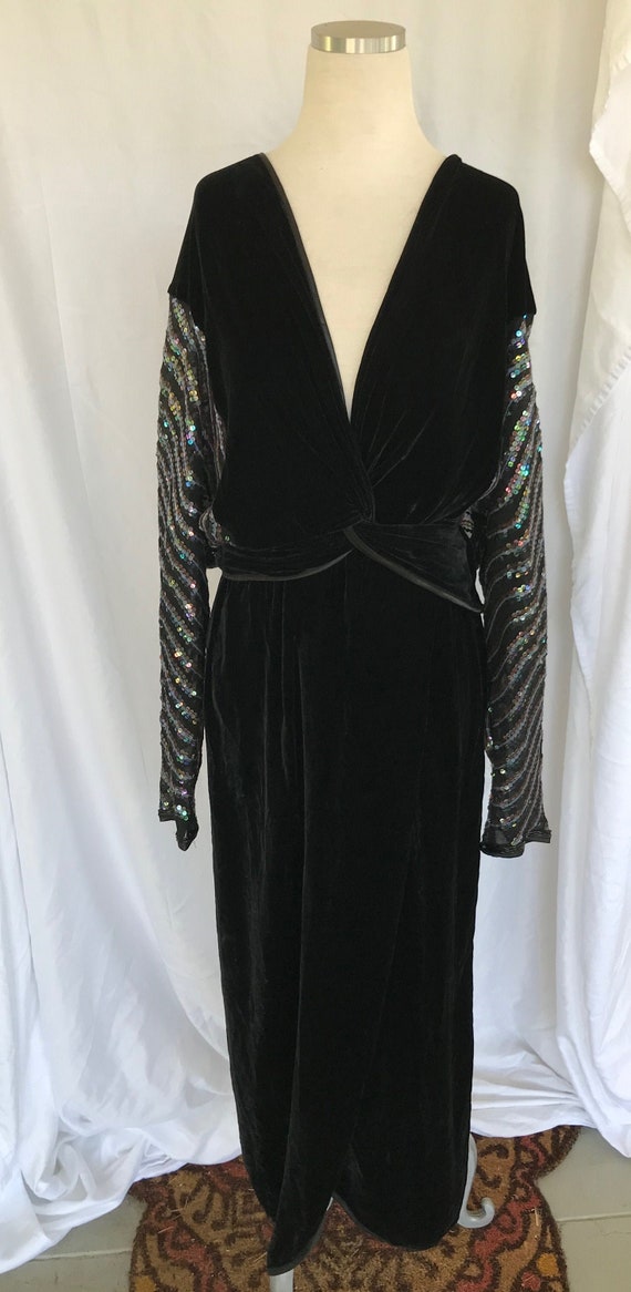 Janice Wainwright Velvet and Sequin Gown | 70s Vin