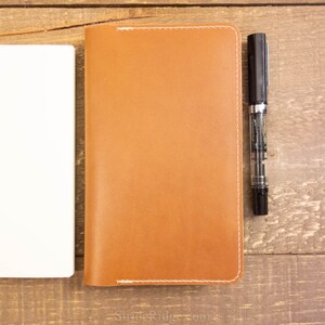 Midori B6 Slim Cover in Tan Leather