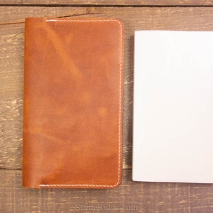 Midori B6 Slim Lederhülle aus englischem Tan Leder