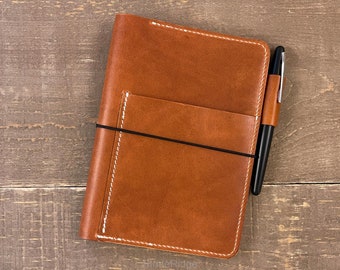 Stalogy B6 Planner Cover in English Tan Dublin Horween, card pockets, pen loop, elastic closure and wide front cover pocket.