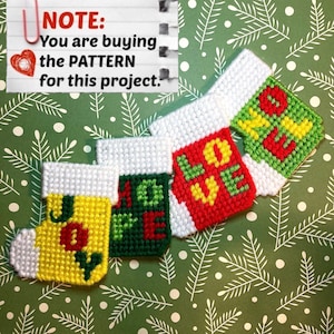 Weihnachtsstoff -- &quot;Leinwand-Muster: &quot;&quot;Weihnachtsstrümpfe&quot;&quot; (4 Designs)&quot;