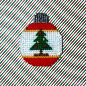 Plastic Canvas Pattern Page: Christmas Morning Christmas Balls 2 designs, graphs and photos, no written instructions PATTERN ONLY image 2