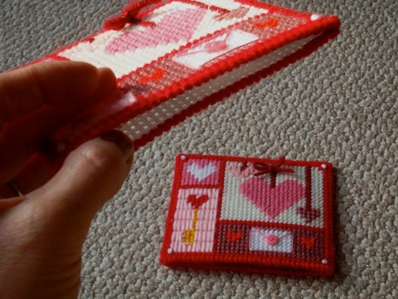 Plastic Canvas Pattern: Valentine Hearts Napkin Holder Covers PATTERN ONLY image 4