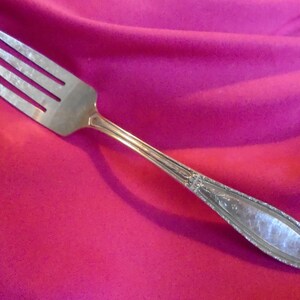 Individuelle Salatgabel Mystic AKA Coronet von Oneida Wm. A. Rogers, Vintage Silberplatte FS