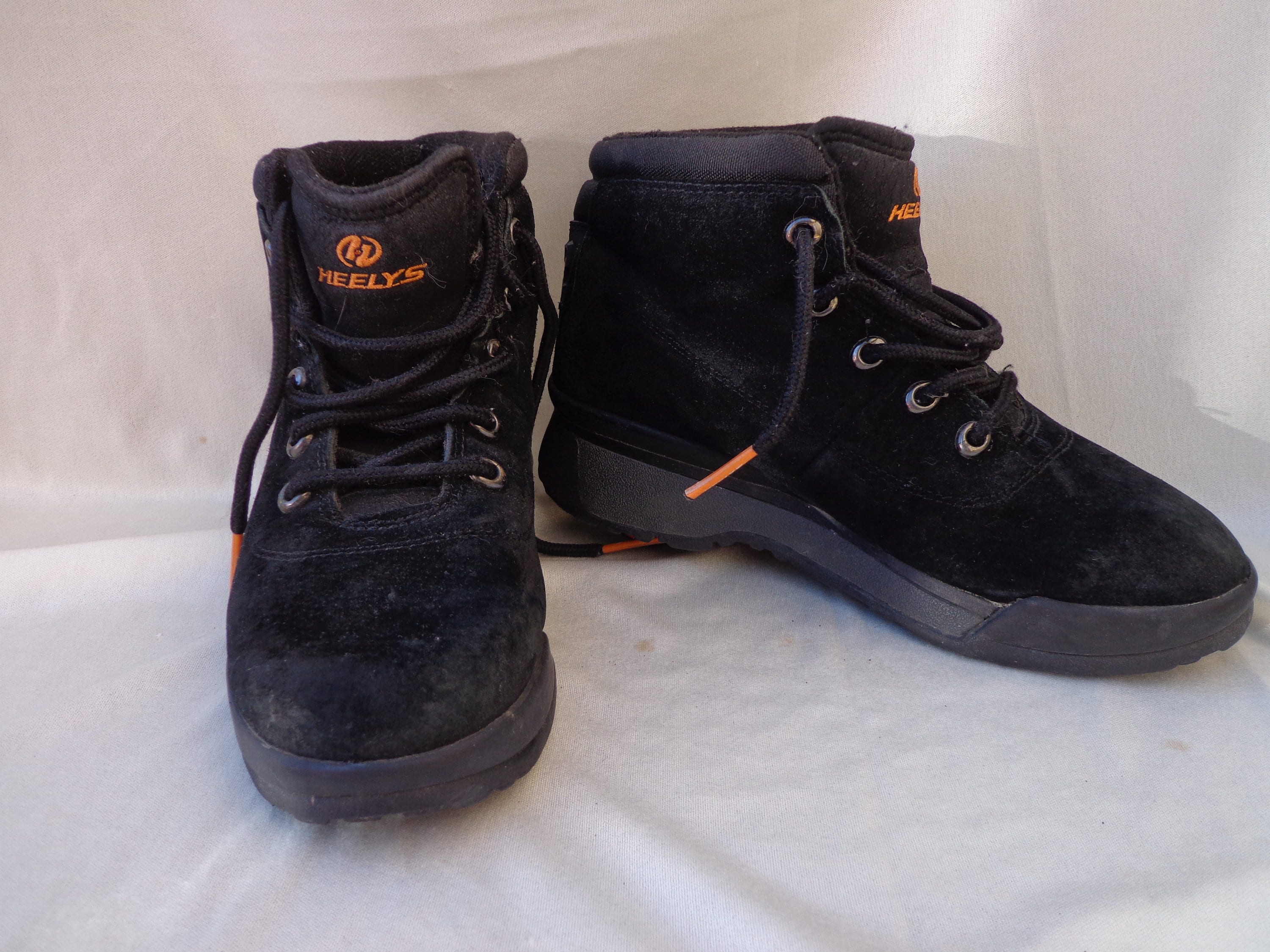 Heelys Skate Shoes, Youth Size 3 Black Suede High Top, Style 7315, Gently  Used - Etsy