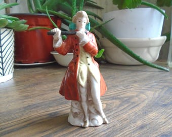 Figurine of Man Playing Flute, Vintage 4-1/2" Porcelain Figure
