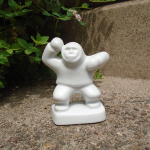 B & G Greenlandic Inuit #2411, Mathias Lavstrom Designer, Bing and Grondahl Rare Eskimo Figurine